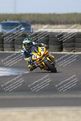 media/Oct-11-2025-CRA (Sat) [[48ae399f89]]/Races/Race 4/